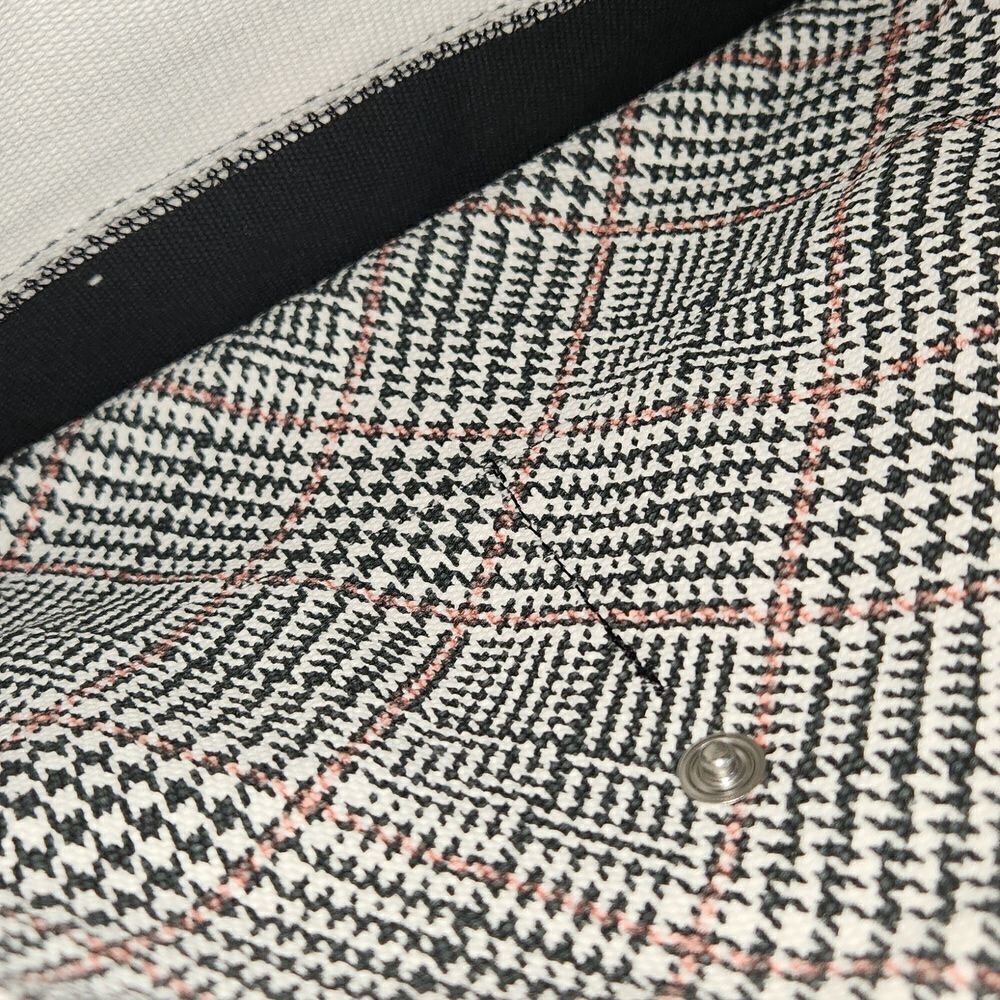 Lands' End Black and White Checkered Bag Houndstooth Plaid Wristlet Wallet Pouch - Picture 6 of 7